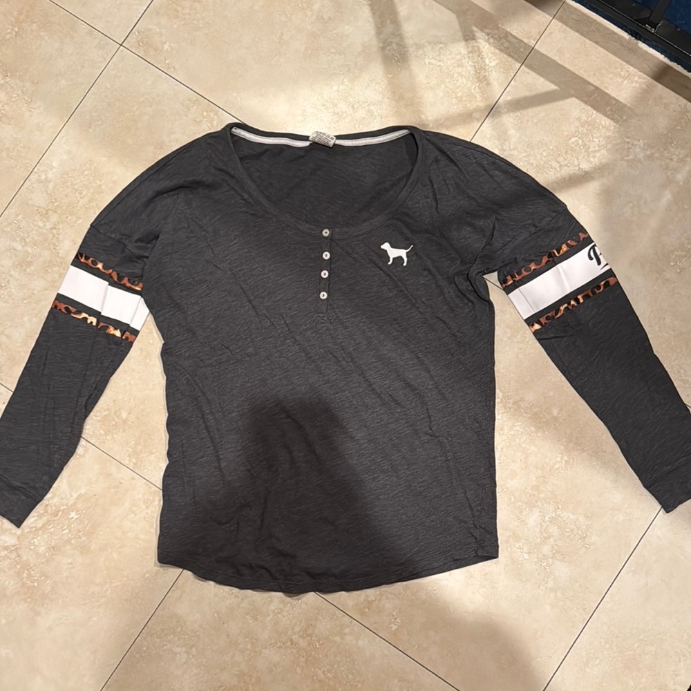 Victoria's Secret Pink Long Sleeve Top - Gray